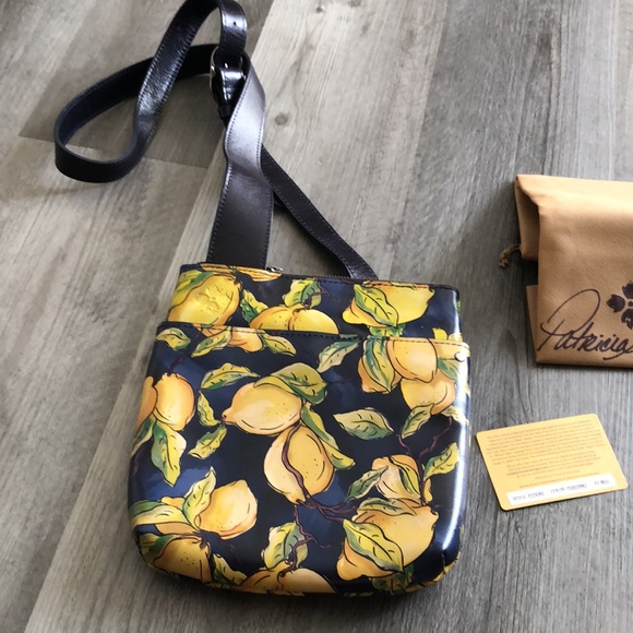 Patricia Nash Stipes Sling Crossbody 100% Leather Positano Limon Print NWOT - Picture 9 of 16